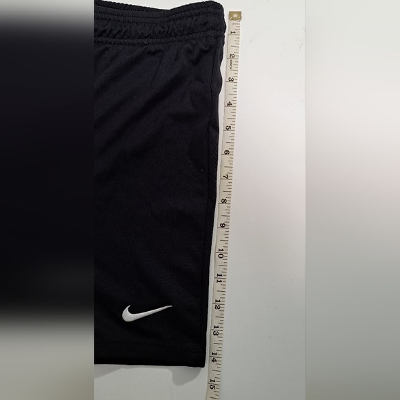 Nike Dri Fit Black Longline Bike or Running Shorts Size Medium - Picture 9 of 10